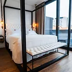 Hills Otel